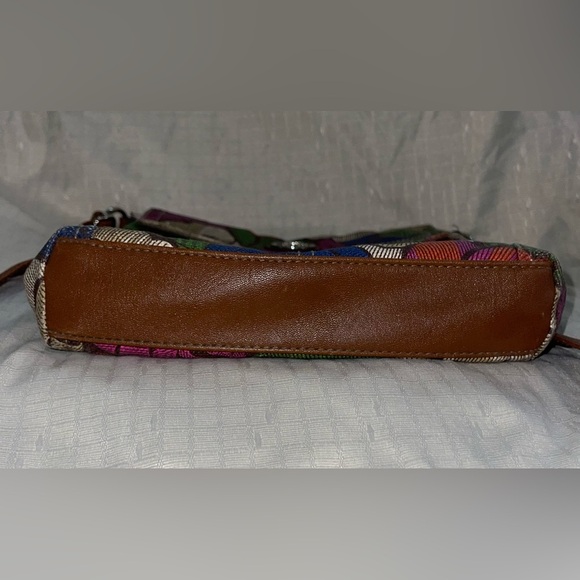 Floral Canvas Crossbody Bag - Picture 9 of 11